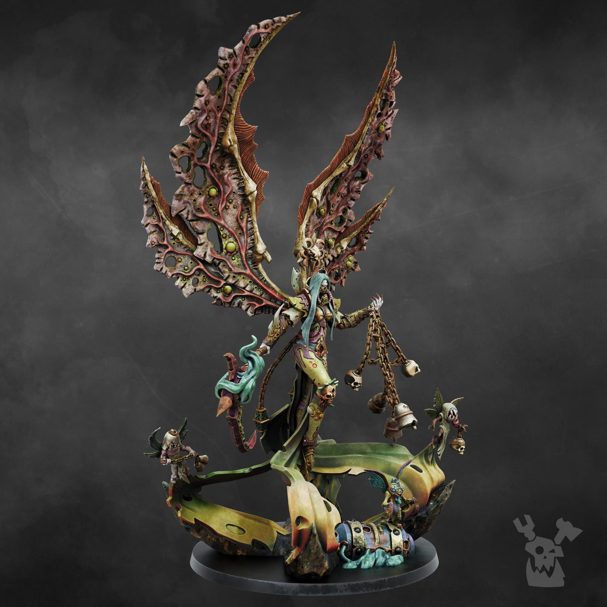 Morticia The Morbid Queen – Warhammer 40k Compatible Miniature, DakkaDakka – 3D printed 16K resin miniature – photo 7 of 10