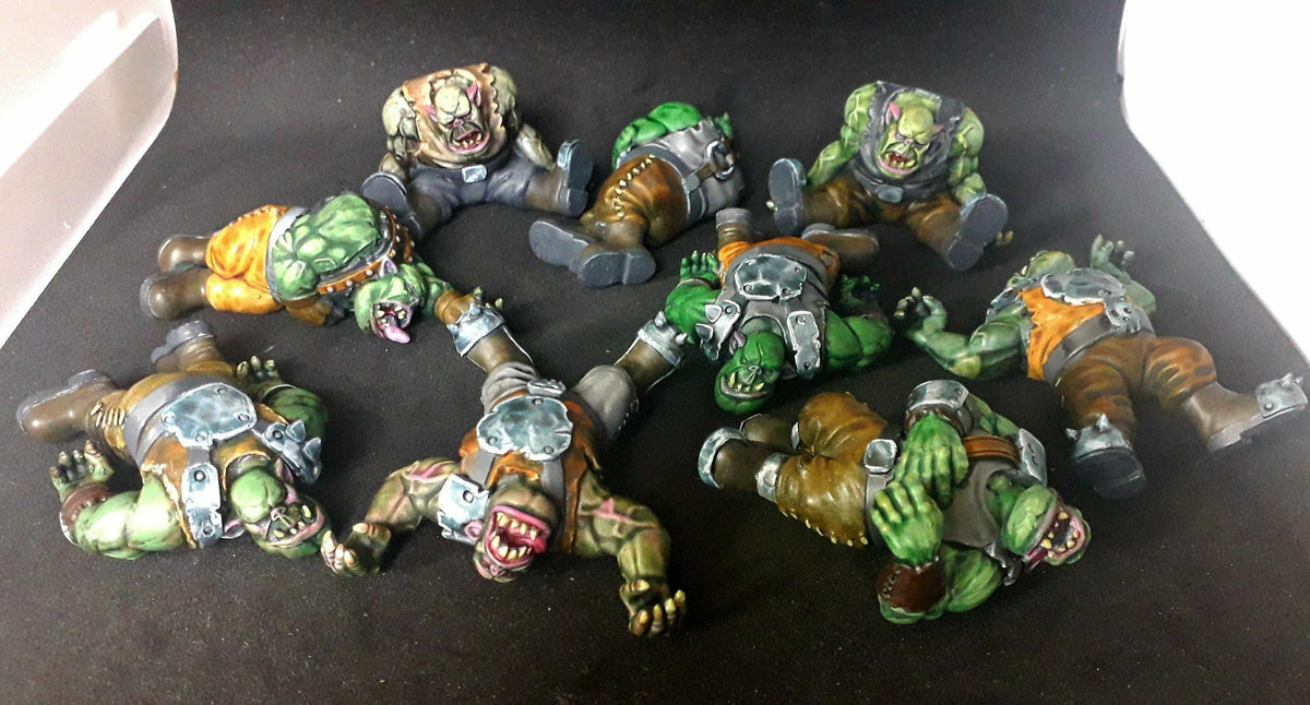 Ork Corpses – Ork Proxy, JoshButIn3D – 3D printed 16K resin miniature – photo 3 of 3