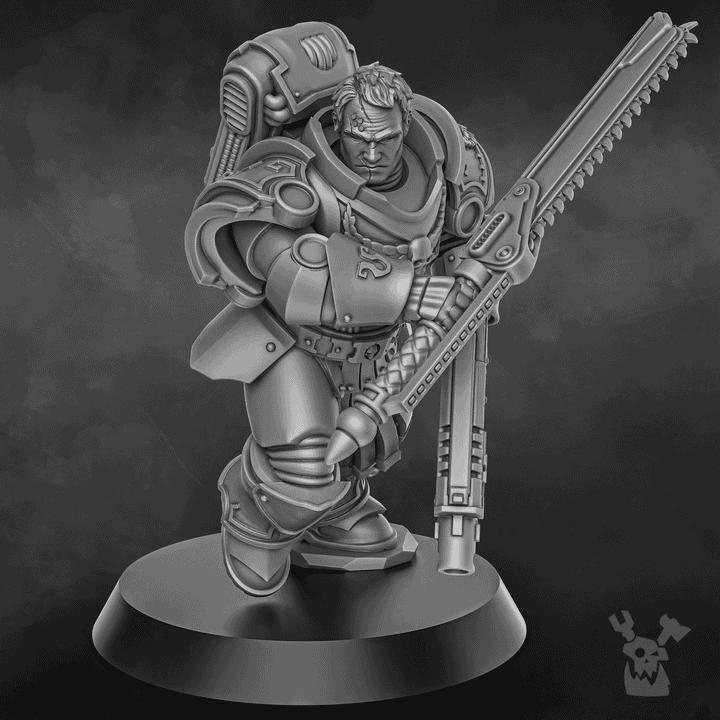 Caelus – Warhammer 40k Compatible Miniature, DakkaDakka – 3D printed 16K resin miniature – photo 5 of 6